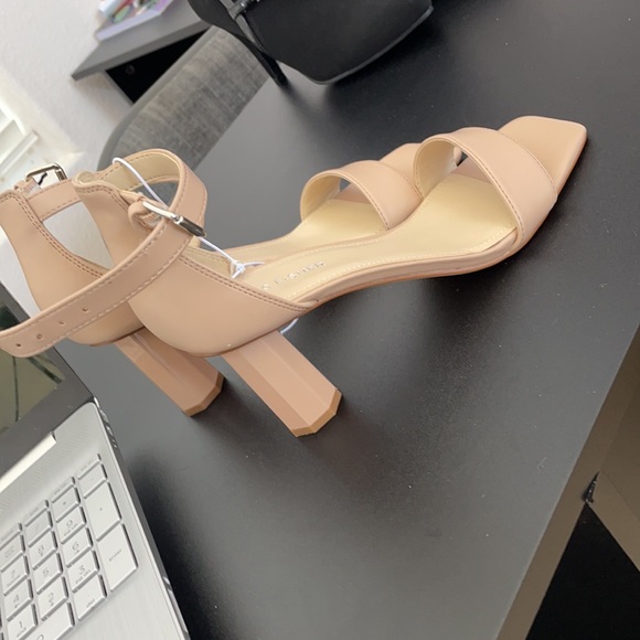 ❤️Cute, On Trend Square Toe Ankle Strap Geometric Block Heeled Dress Sandals - Picture 9 of 11